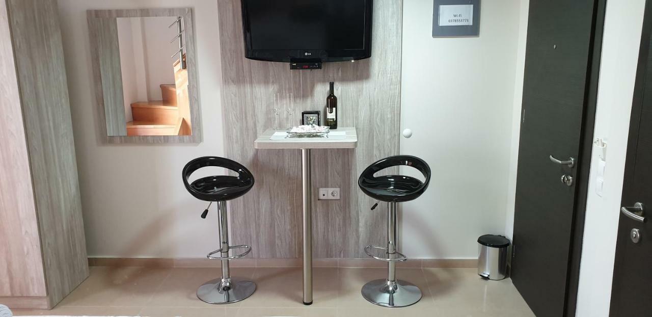 Apartment Radosevic Olympiaki Akti Bagian luar foto
